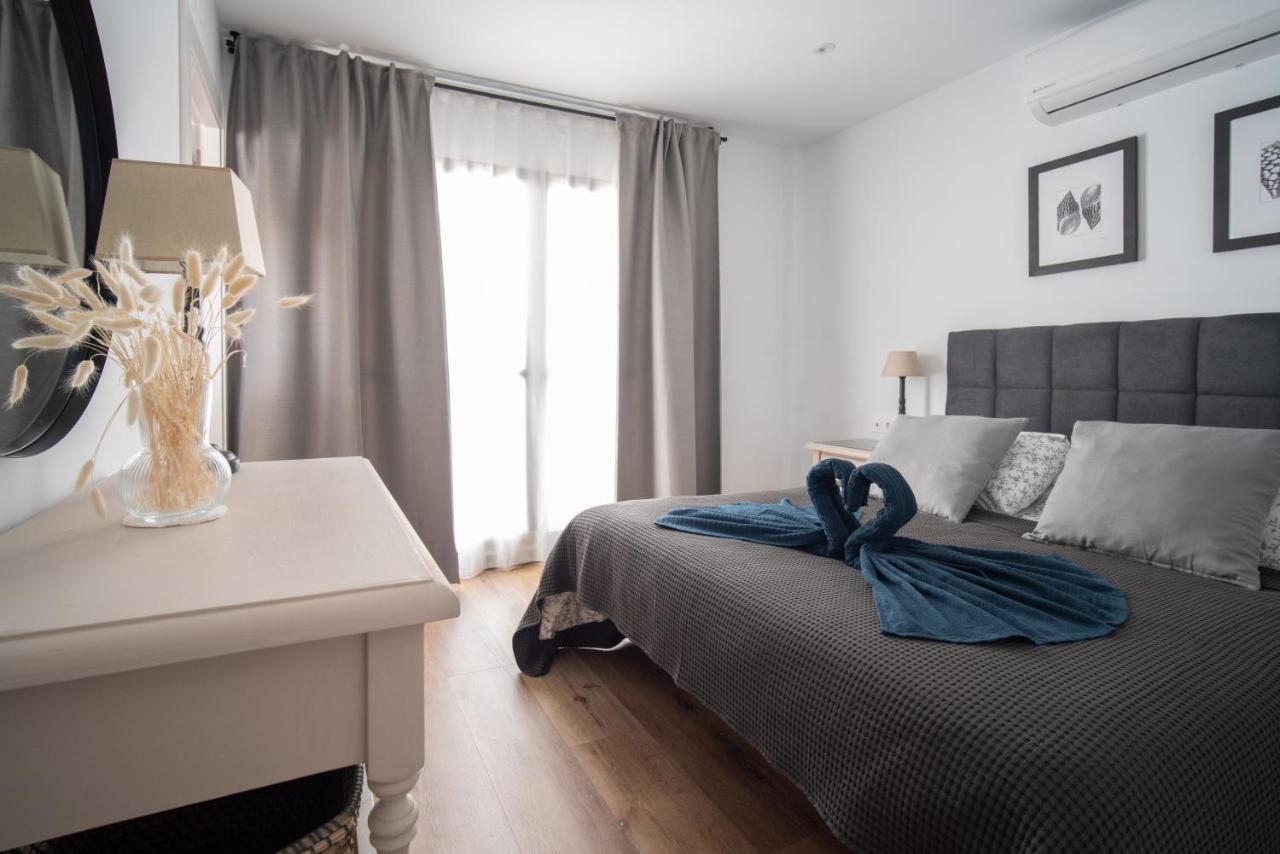 Freshly Renovated, Modern Penthouse Pueblo Evita! بينالماذينا المظهر الخارجي الصورة